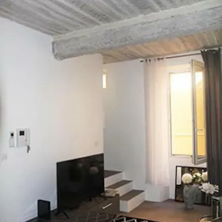Charmant Studio Au Coeur De St Tropez Quartier Historique La Ponche Апартаменты Сен-Тропе