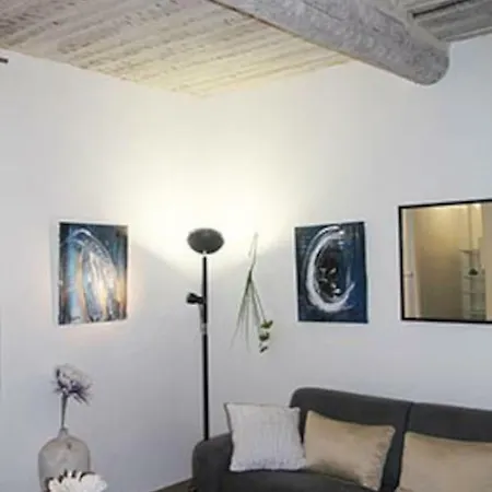 Charmant Studio Au Coeur De St Tropez Quartier Historique La Ponche Апартаменты *